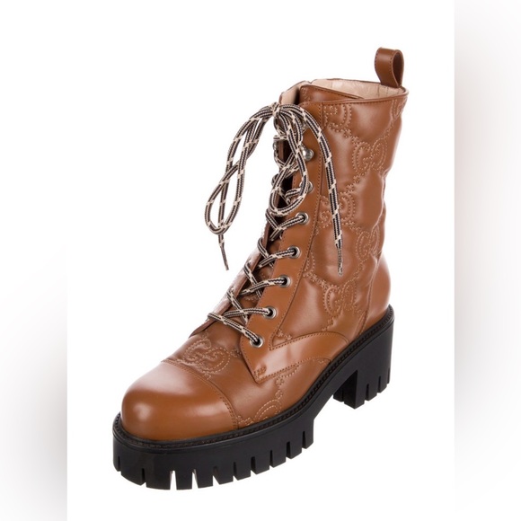 GUCCI GG LOGO LEATHER COMBAT BOOTS, TAN WOMEN’S LACE-UP ANKLE BOOTS WITH GG - Picture 10 of 17